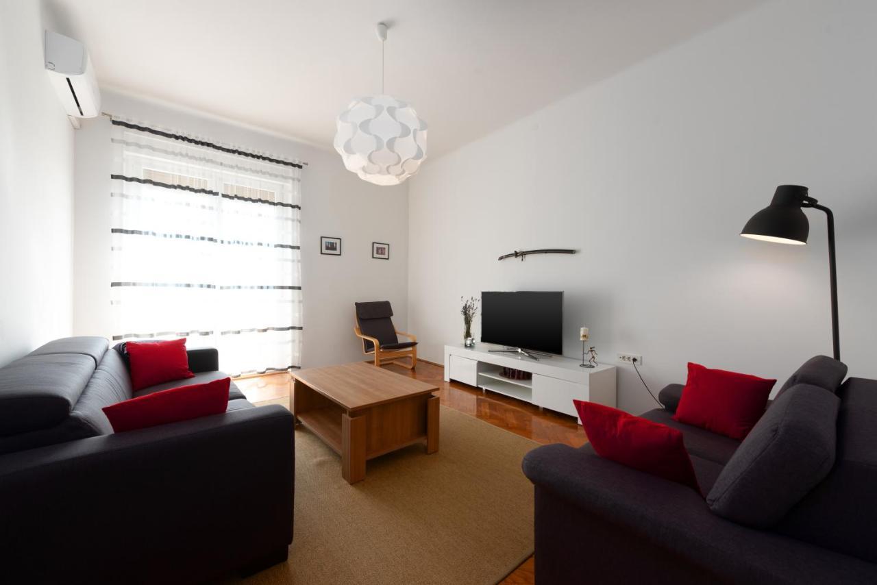 Apartman Lari Rijeka Exterior foto