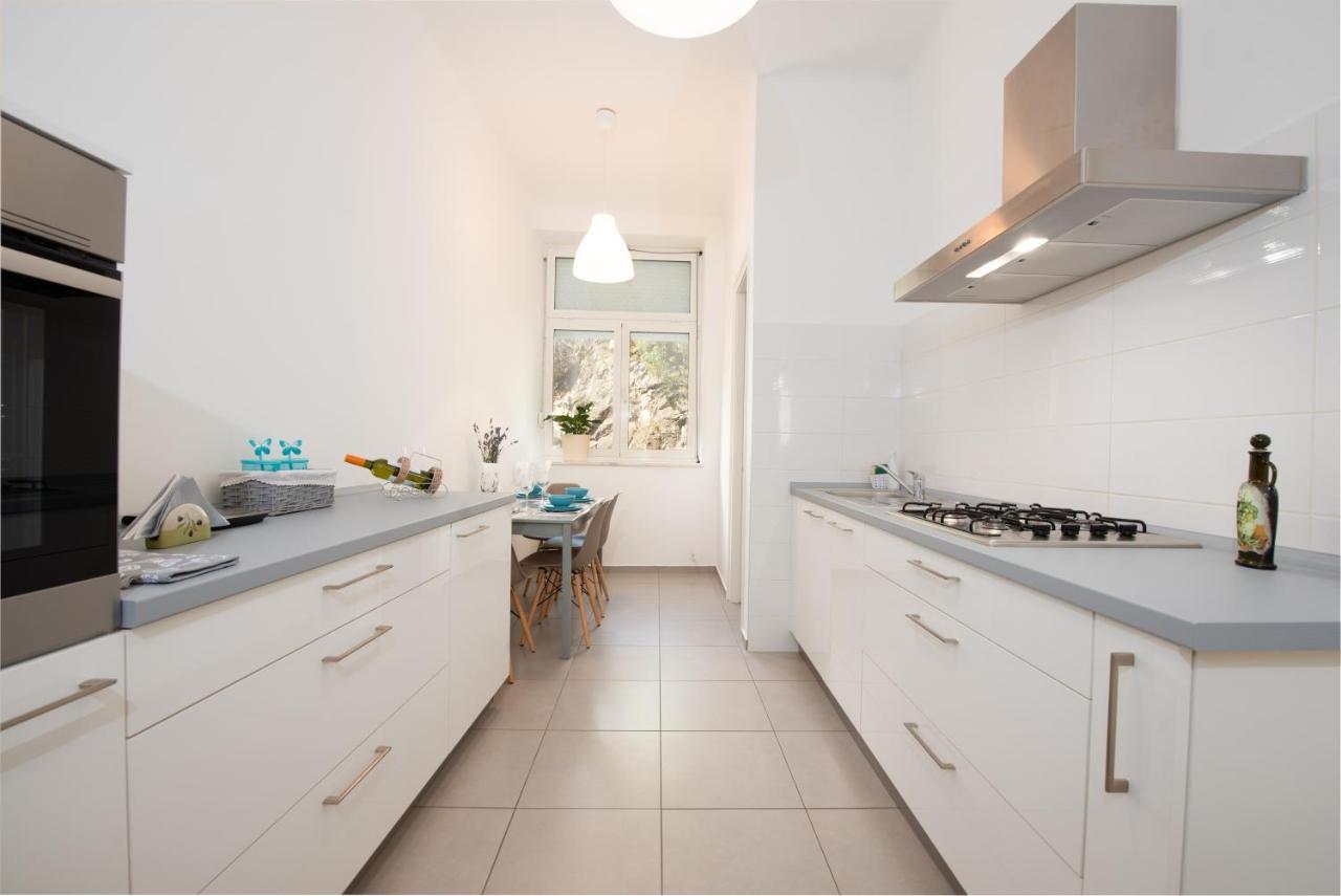 Apartman Lari Rijeka Exterior foto